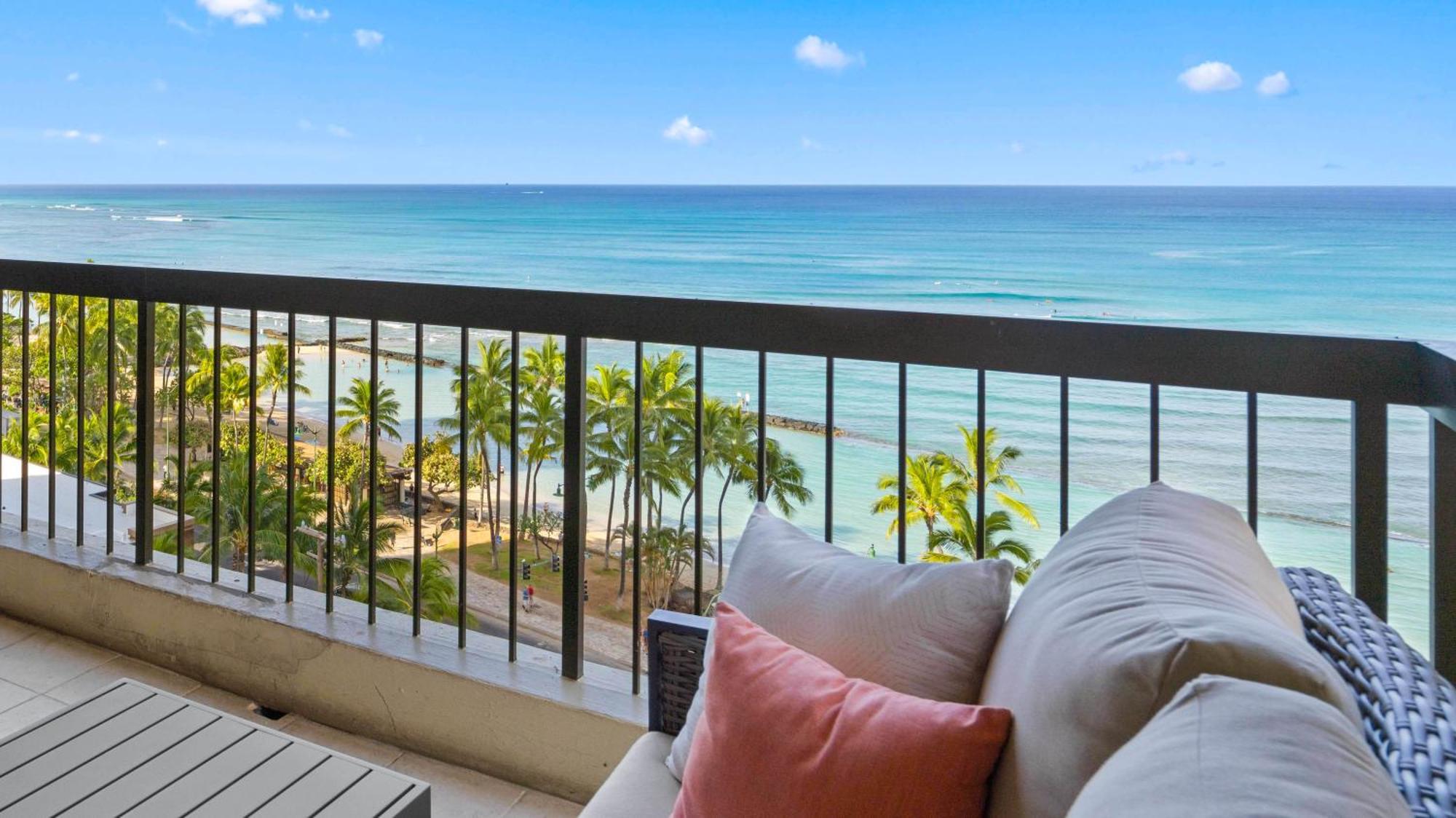 Luxury Oceanfront 2 Bedroom Apartment At Waikiki Beach Tower Honolulu Extérieur photo