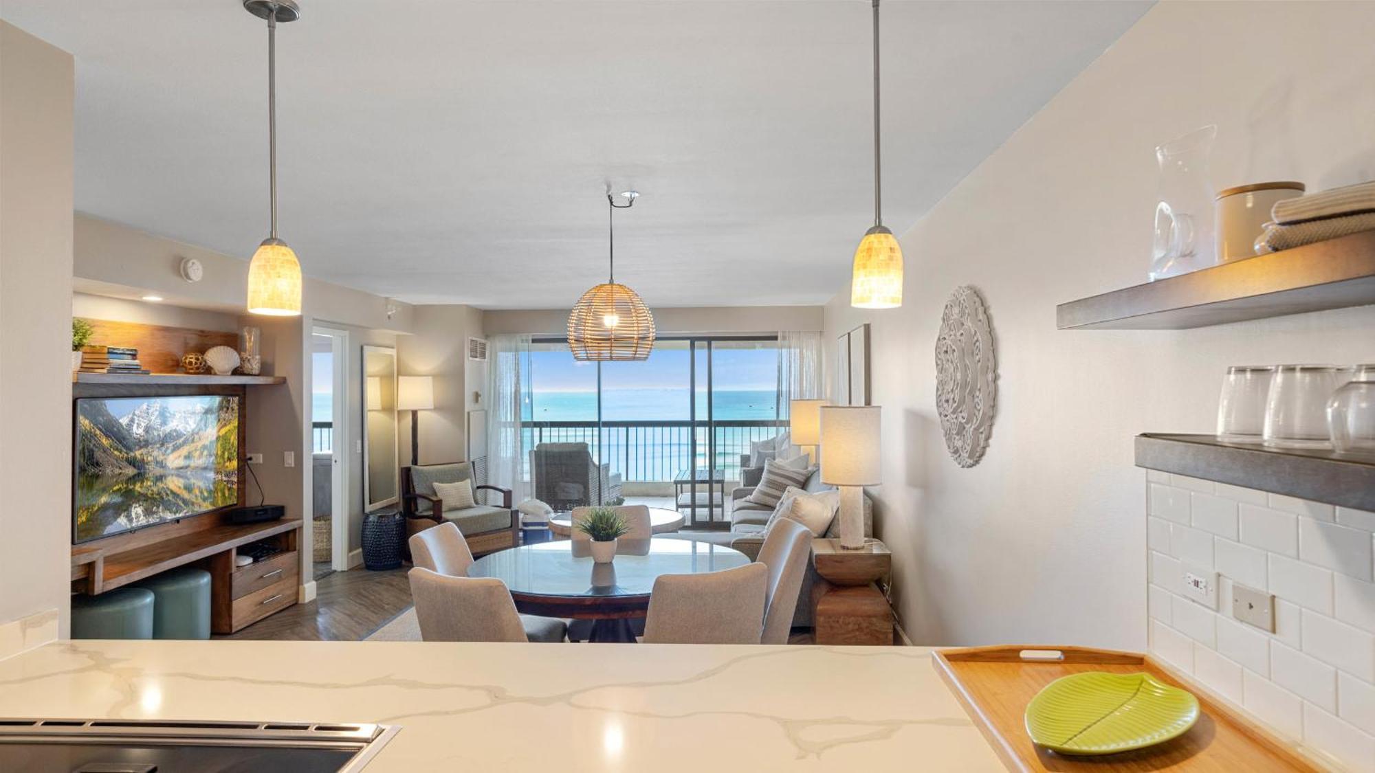 Luxury Oceanfront 2 Bedroom Apartment At Waikiki Beach Tower Honolulu Extérieur photo