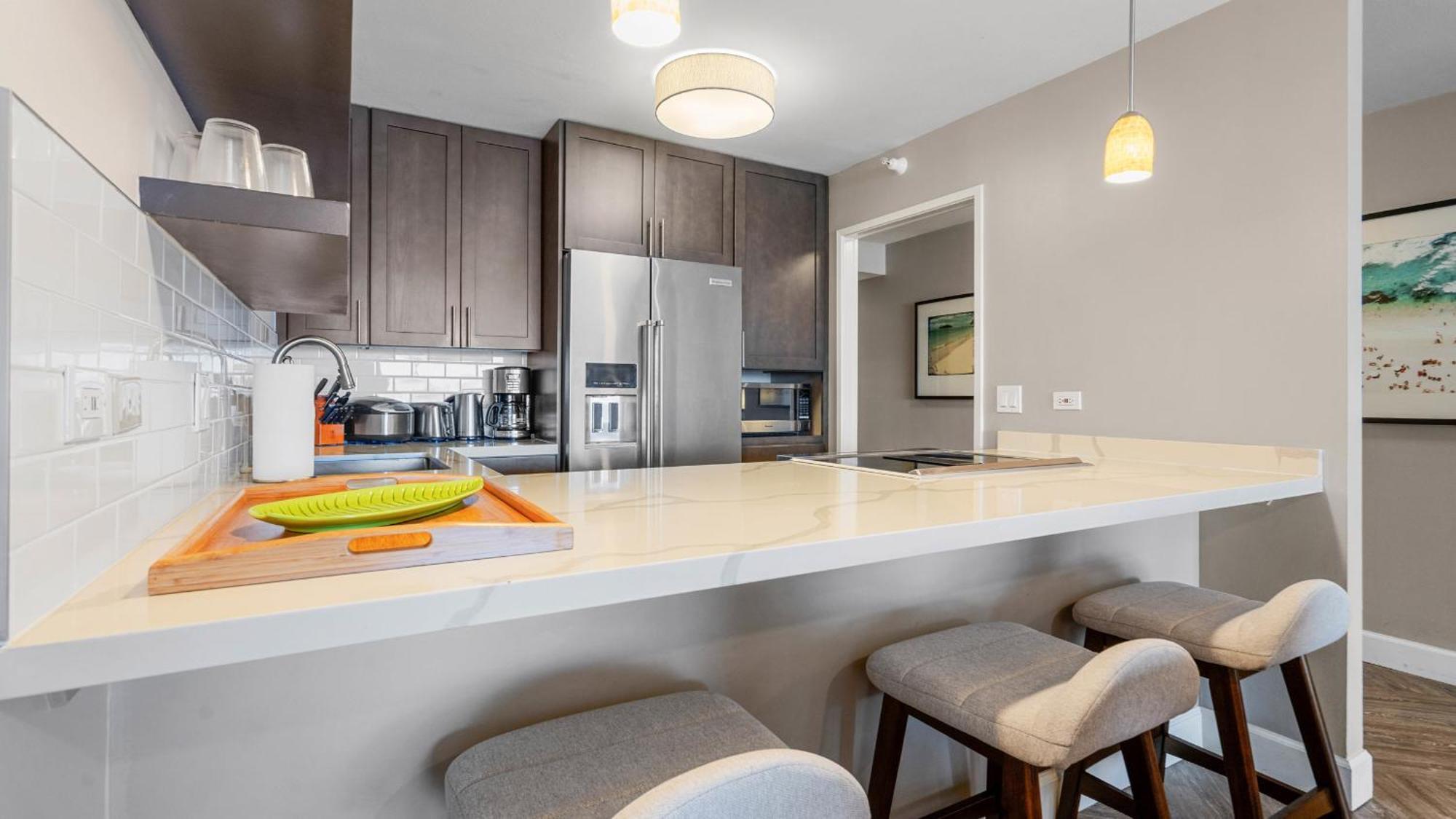 Luxury Oceanfront 2 Bedroom Apartment At Waikiki Beach Tower Honolulu Extérieur photo