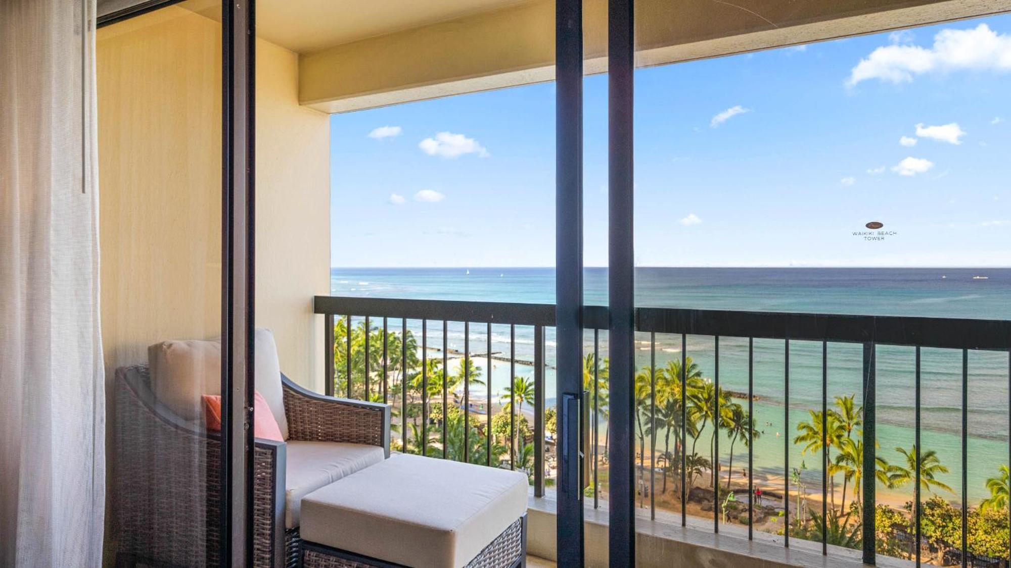 Luxury Oceanfront 2 Bedroom Apartment At Waikiki Beach Tower Honolulu Extérieur photo